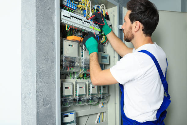 Best Circuit Breaker Repair  in Chesterland, OH